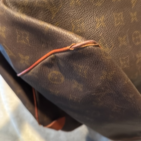 Vintage Louis Vuitton Keepall Bandoulière 50 Monogram - Picture 6 of 7